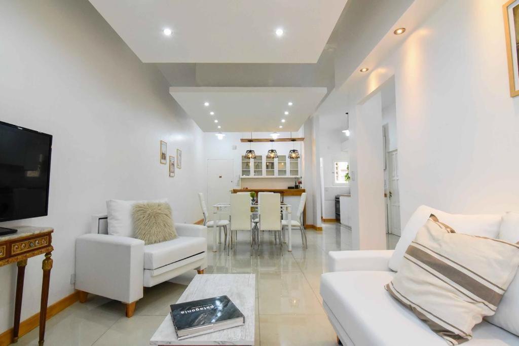 Dpto. En Recoleta: Calido, Proximo Y Confortable Μπουένος Άιρες Εξωτερικό φωτογραφία